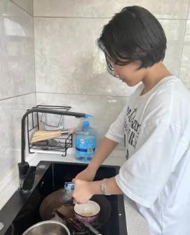 余江引产后多久可以进行性生活？